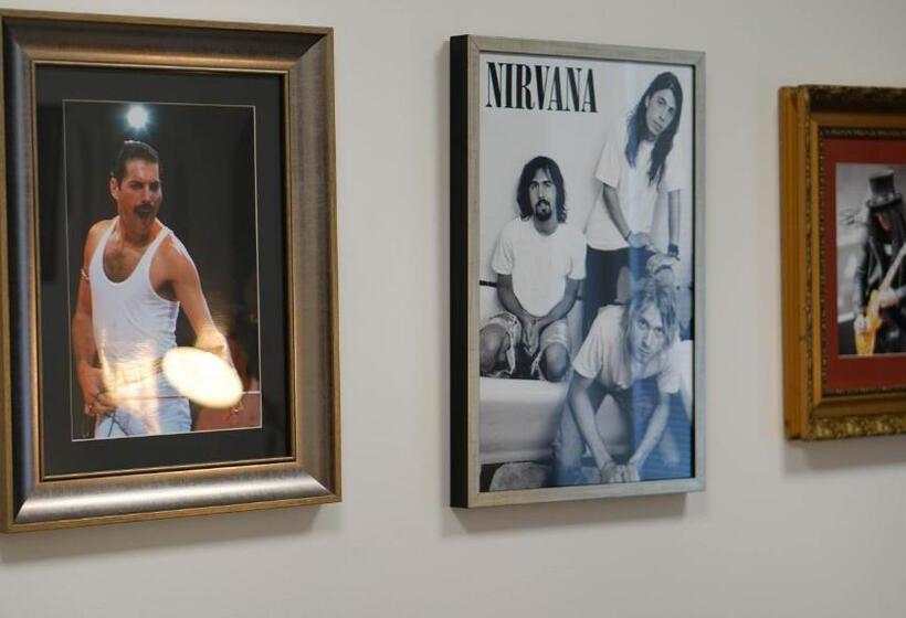 デラックスルーム, Apartmany Style