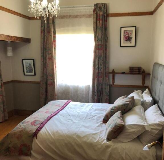 豪华房间, Apple And Rose