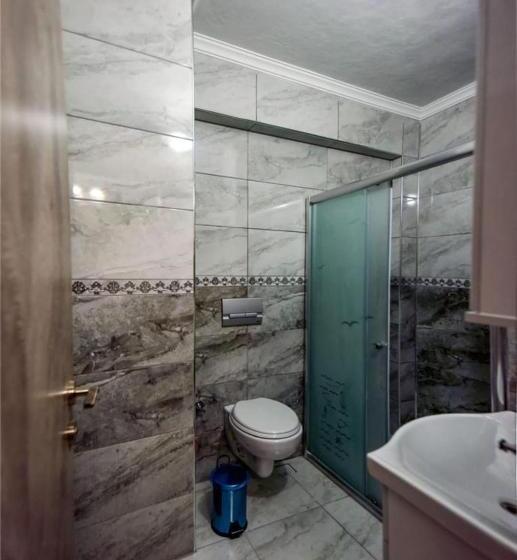 استودیو خانوادگی, Pelitpark Apart