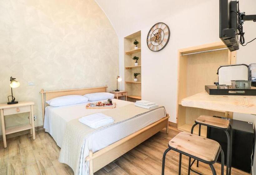 اتاق استاندارد, Bella Mbriana