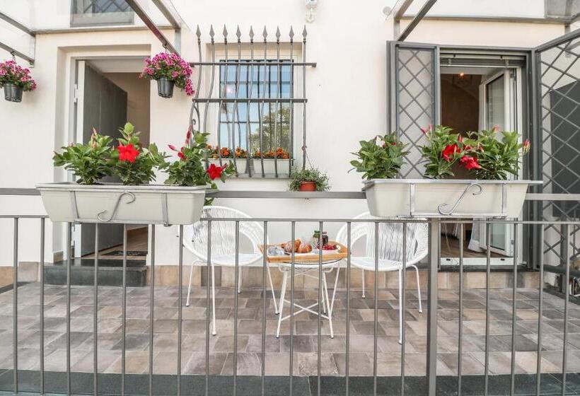 اتاق استاندارد, Bella Mbriana