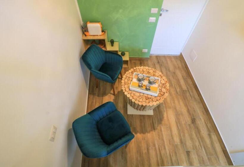 Suite with Terrace, Bella Mbriana