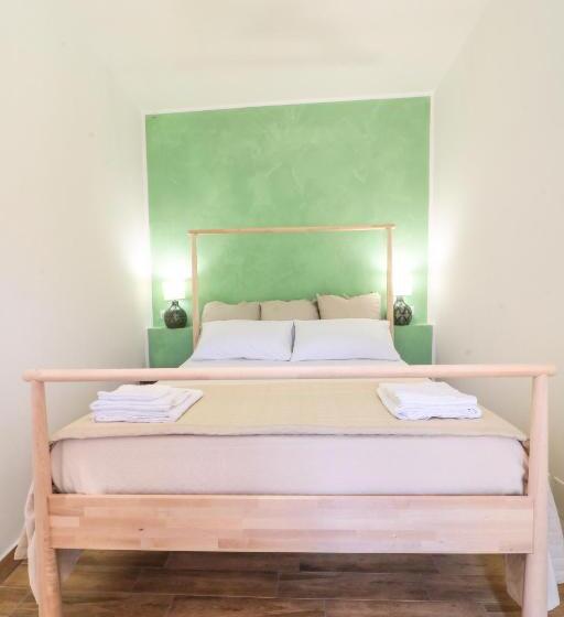 Suite with Terrace, Bella Mbriana