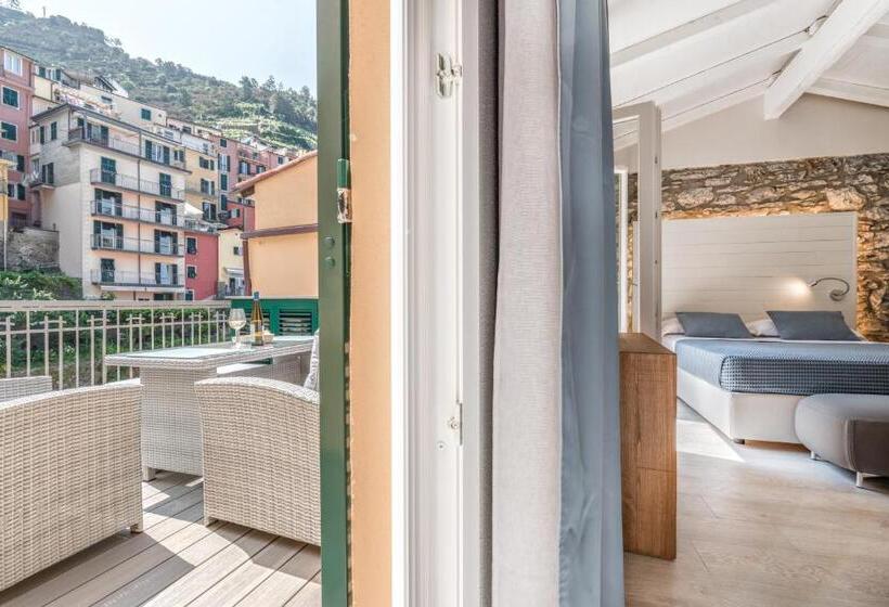 آپارتمان 1 خوابه, Amanarola