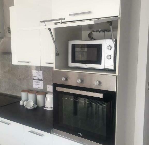 اتاق استاندارد, Belvedere Airport Suites