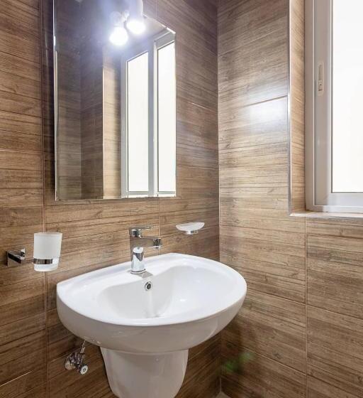 اتاق استاندارد, Belvedere Airport Suites