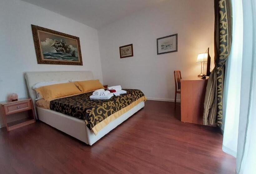 Standard room with outdoor bath, Carpe Diem Ancona