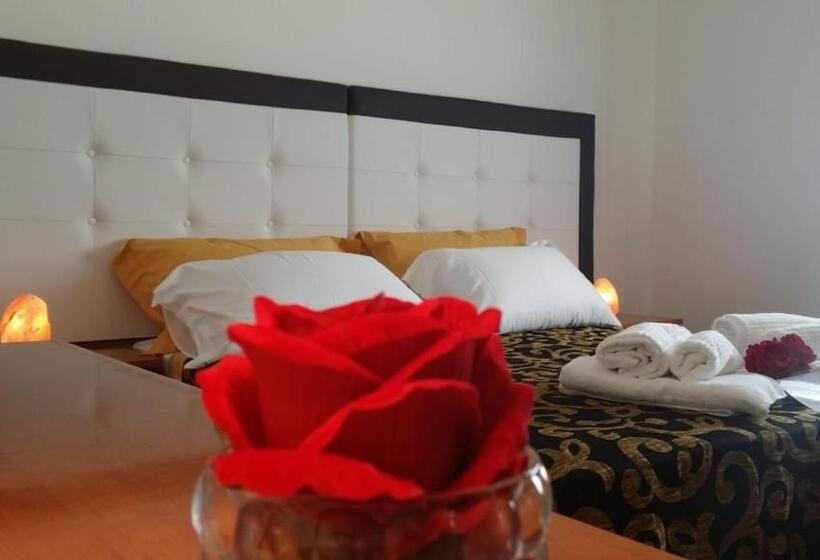 Standard room with outdoor bath, Carpe Diem Ancona