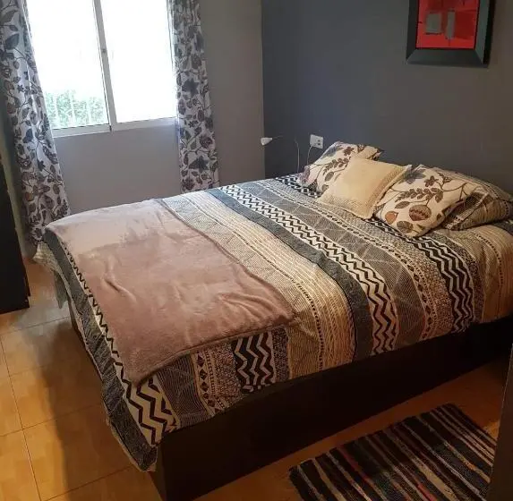 بانگلوی استاندارد 2 خوابه, Casa La Florida