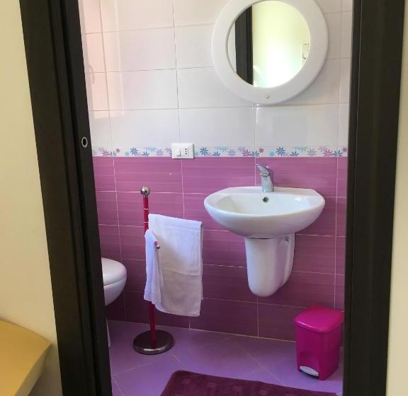 شقة غرفتين, Casa Regina