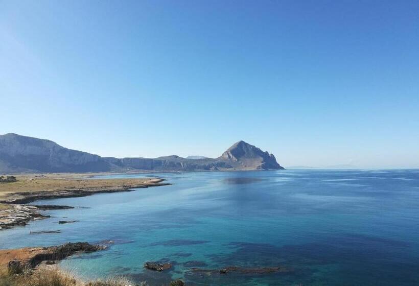 شقة غرفتين, Casa Regina