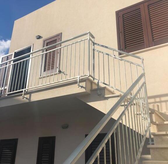 آپارتمان 2 خوابه, Casa Regina