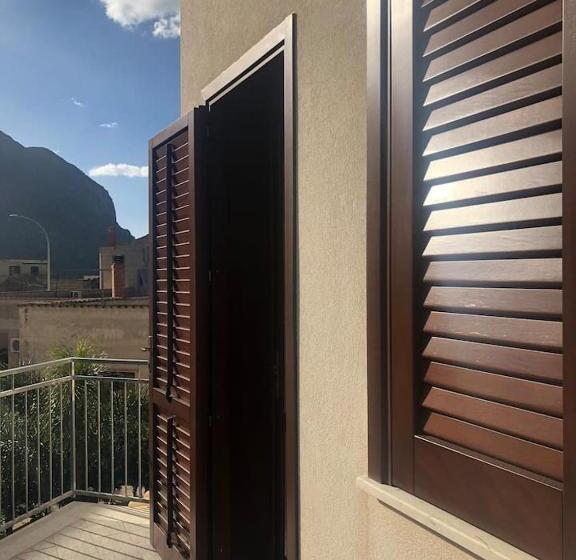 شقة غرفتين, Casa Regina