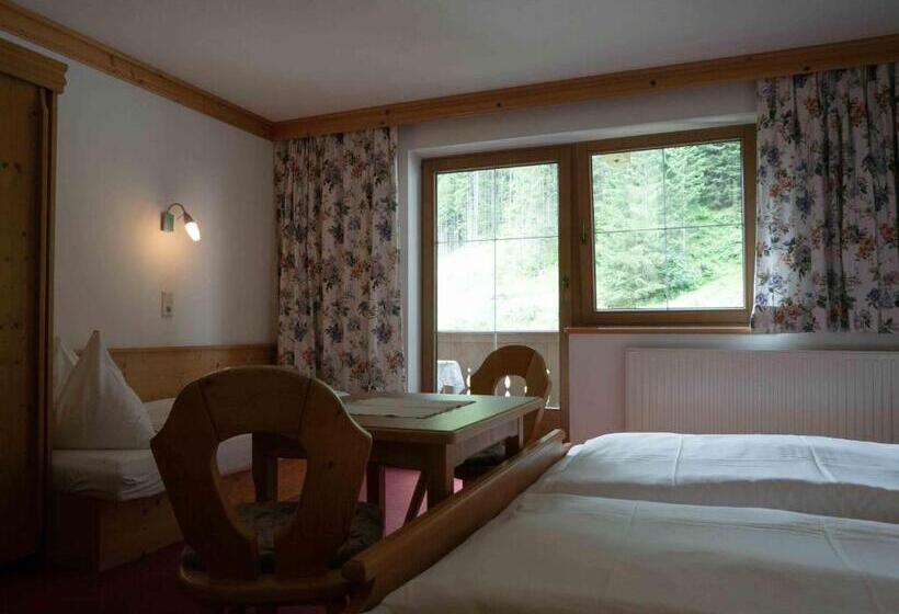 Standard-huone Parveke, Haus Tanneck