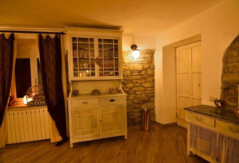 غرفة قياسية, Il Borgo Del Castello