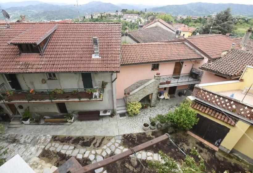带阳台的豪华间, Il Borgo Del Castello