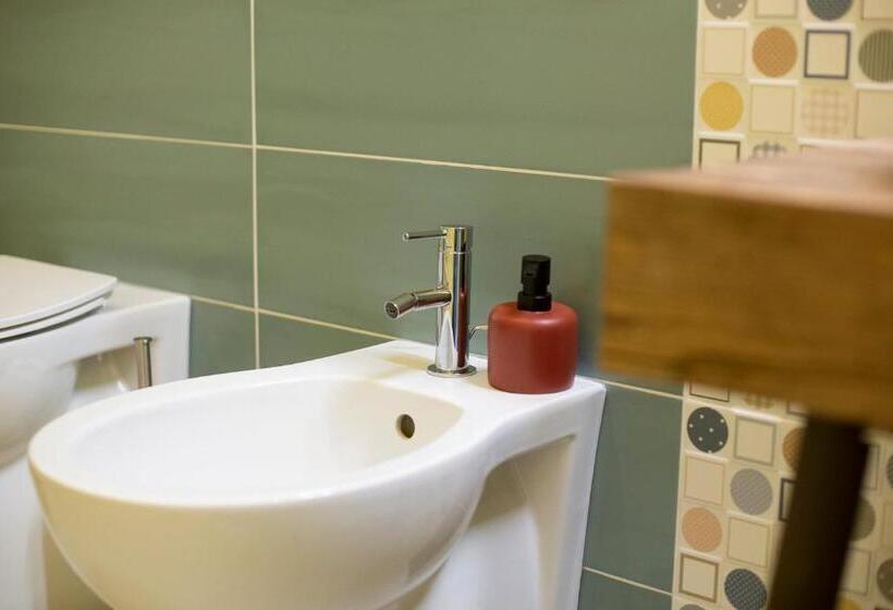 デラックスルーム, La Pitta