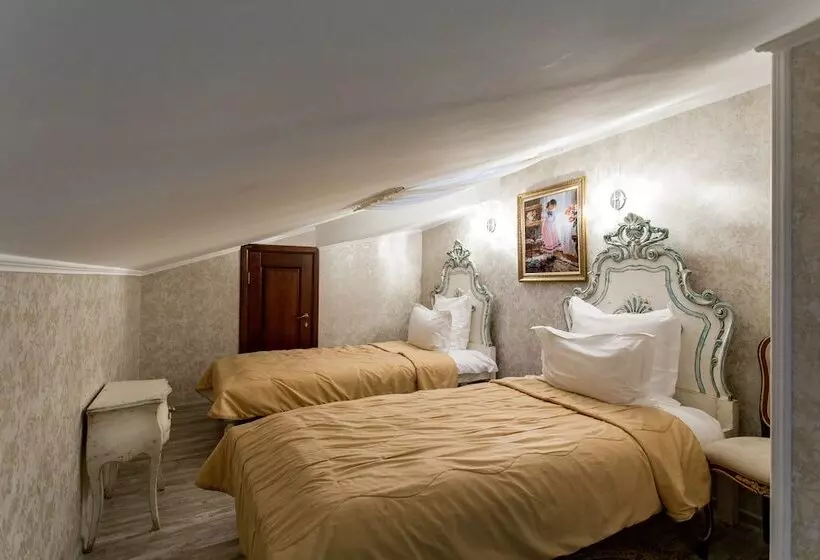 Perhehuone, Art Hotel Nikolaevsky Posad