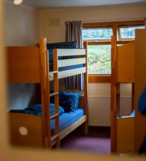 Vuode Makuusalissa, Aviemore Youth Hostel