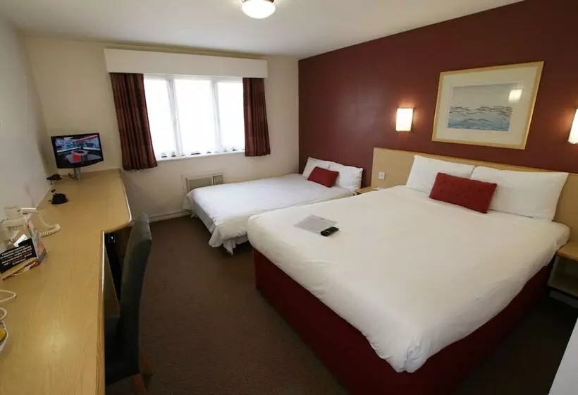 スタンダードシングルルーム, Days Inn London Stansted Airport