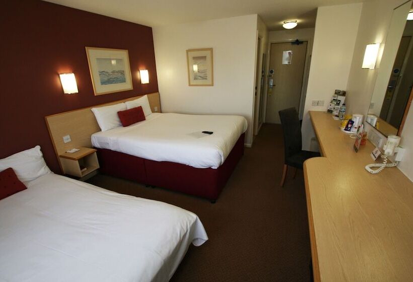 غرفة قياسية فردية, Days Inn London Stansted Airport