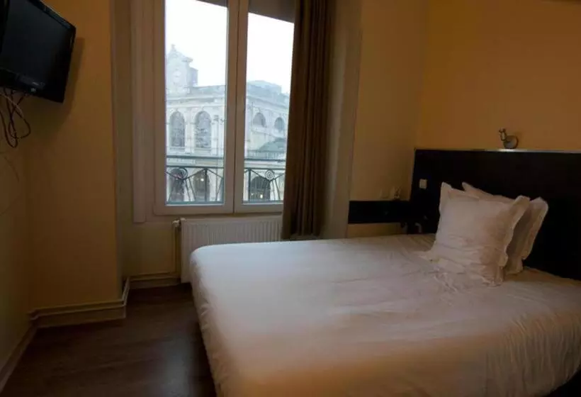 Standard-huone, De Londres