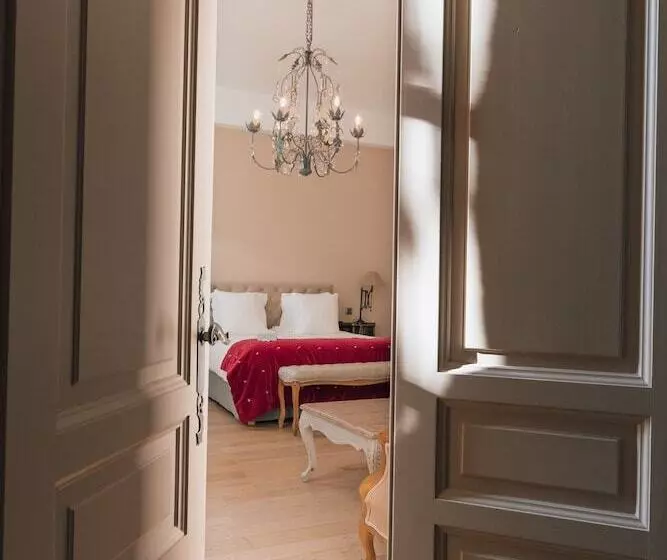 スイート, Le Domaine Du Colombier