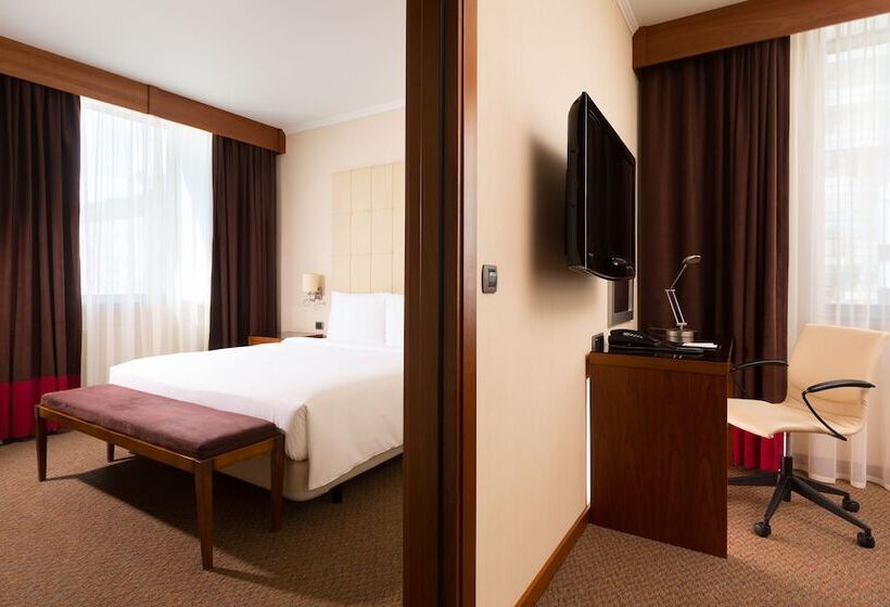 スイート, Doubletree By Hilton  Novosibirsk