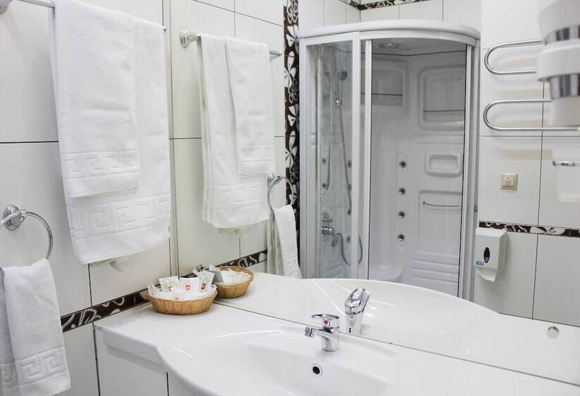 Номер Economy Индивидуальный, Empire