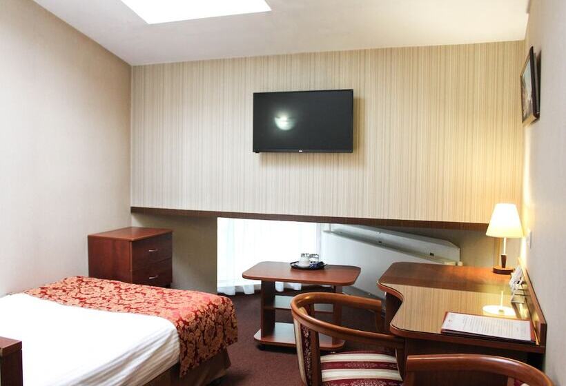 Номер Economy Индивидуальный, Empire