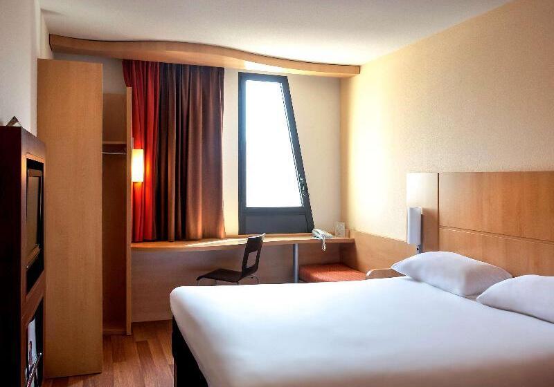 חדר סטנדרט, Ibis Marseille Centre Euromed