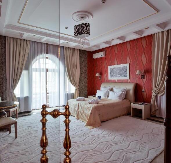 سوییت با چشمانداز دریا, La Gioconda Boutique