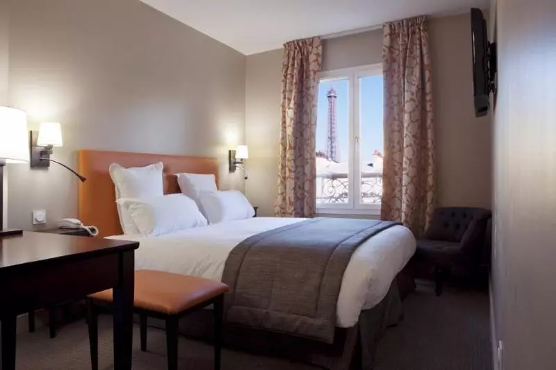 اتاق کلاسیک, Le Relais Saint Charles