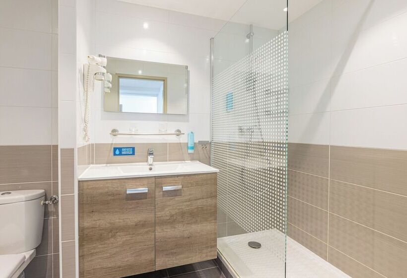 إستوديو قياسى مزودة بتراس, Les Loges Du Park