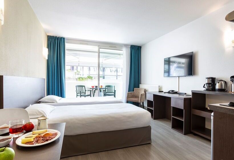 إستوديو قياسى مزودة بتراس, Les Loges Du Park