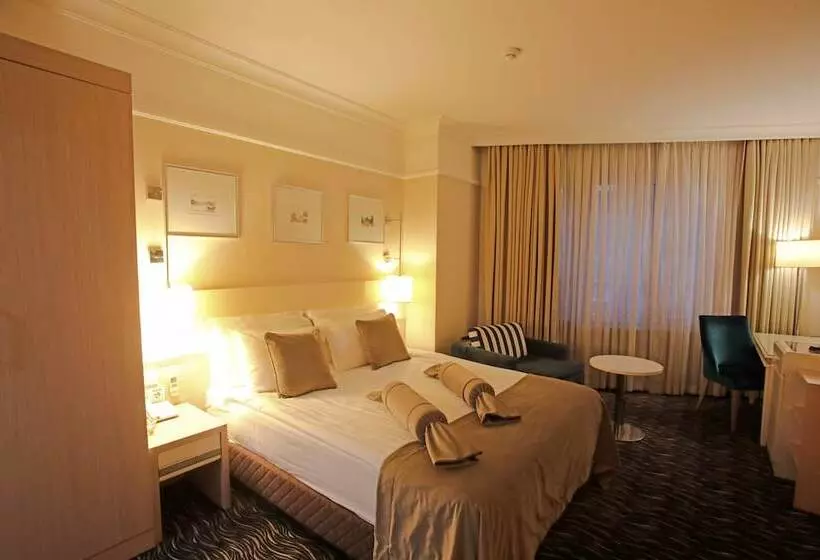 اتاق استاندارد, Ramada Encore By Wyndham Konya Karatay