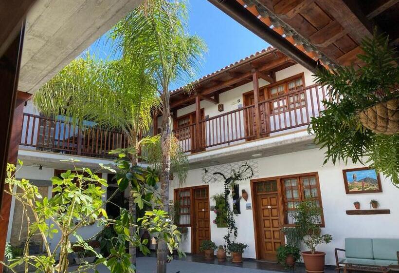 一楼标准间, Gara