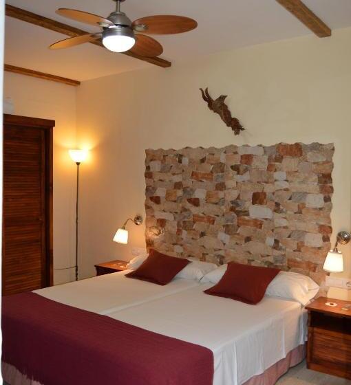 一楼标准间, Gara