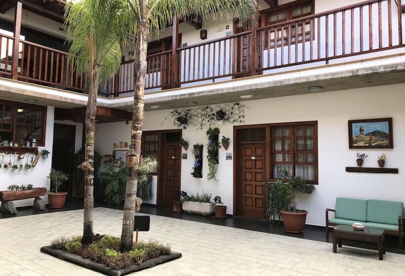 一楼标准间, Gara