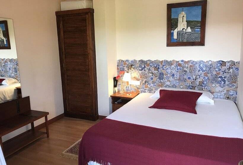 标准单人间, Gara