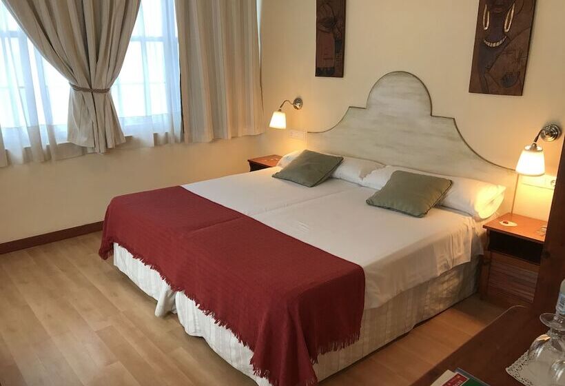 带海景的标准房, Gara