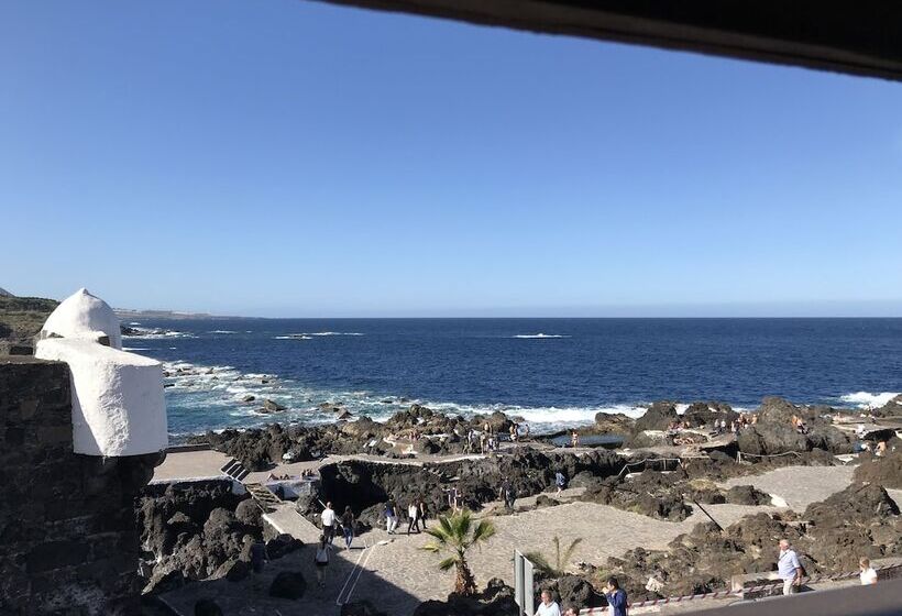 带海景的标准房, Gara