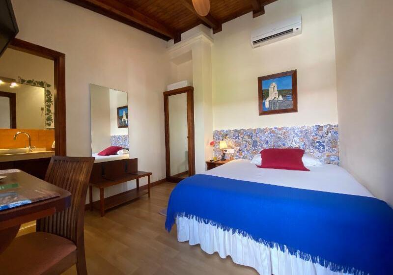 标准单人间, Gara