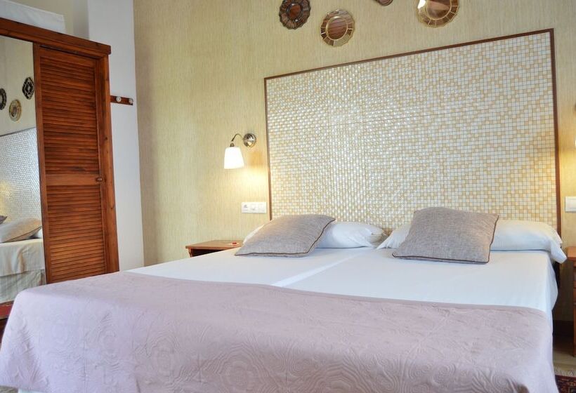 带海景的标准房, Gara