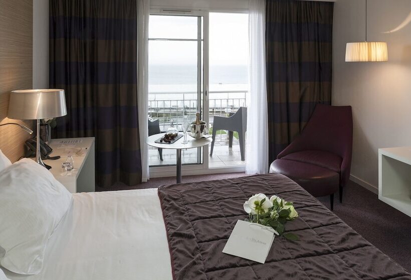 Номер Deluxe Вид на Море, Spa Marin Du Val Andre Thalasso Resort