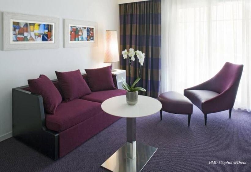 سوییت با چشمانداز باغ, Spa Marin Du Val Andre Thalasso Resort