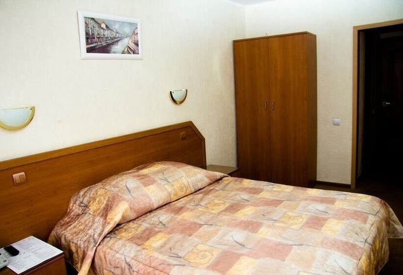 اتاق استاندارد, Tourist