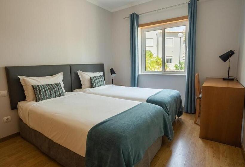 آپارتمان 3 خوابه, Placid Village