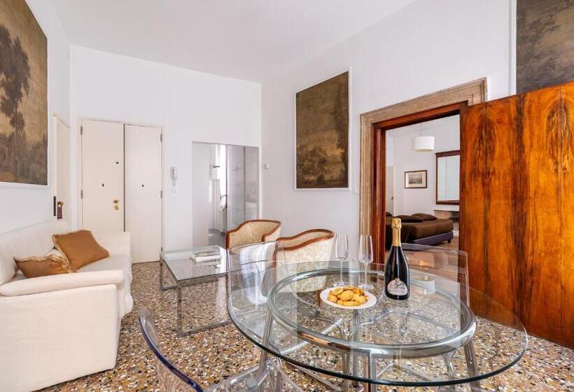 آپارتمان 2 خوابه, Residence Ca  Foscolo