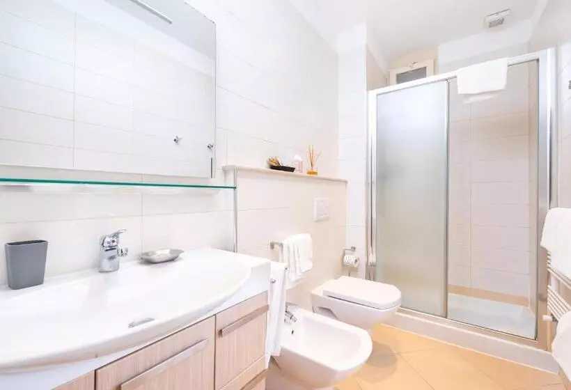 آپارتمان 1 خوابه, Residence Ca  Foscolo